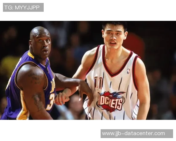 姚明领衔的球队与雷霆激战精彩瞬间回顾与分析