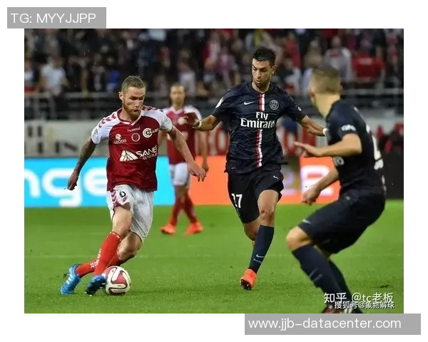 英超焦点战：那不勒斯与巴黎圣日耳曼激战成平局数据分析引发热议