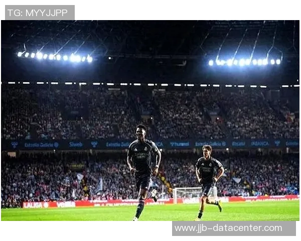 中超激战皇马险胜AC米兰红牌事件引发全场热议与争议